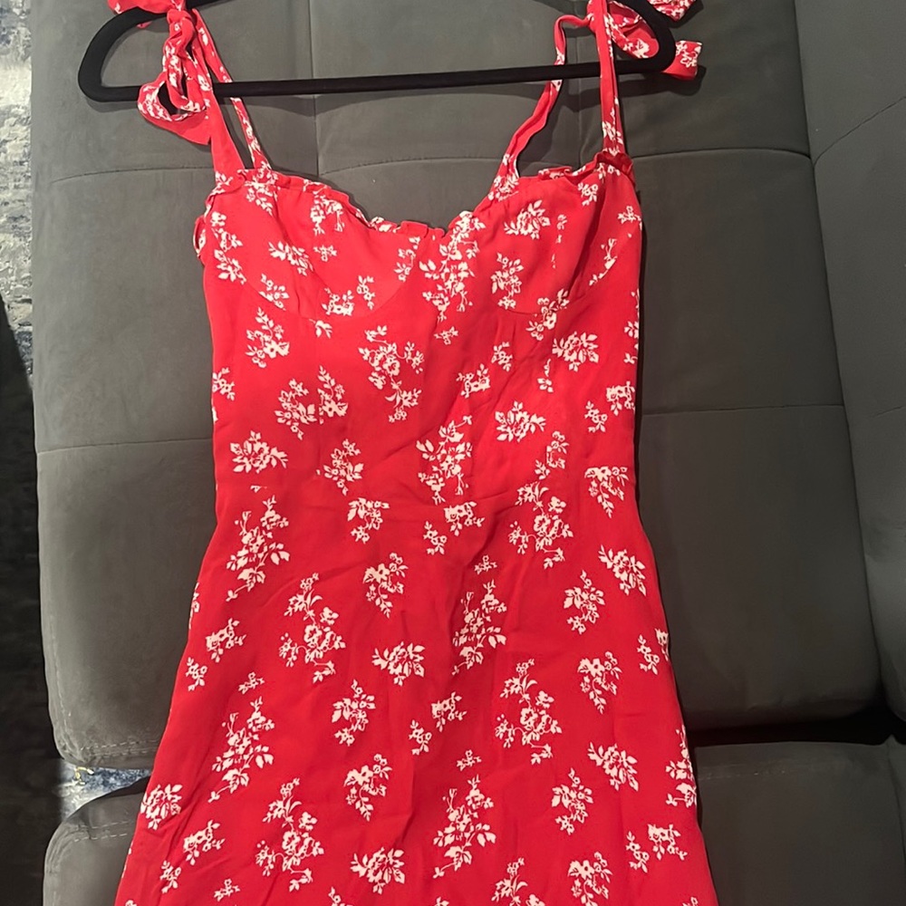Reformation Jasen dress size 6